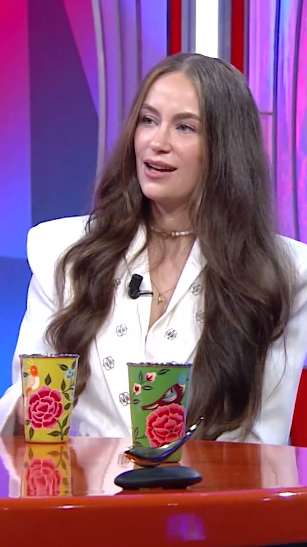 Ceyda Düvenci A.B.İ Dizisi İçin Neler Söyledi? #shorts #bambaşkasohbetler – YouTube