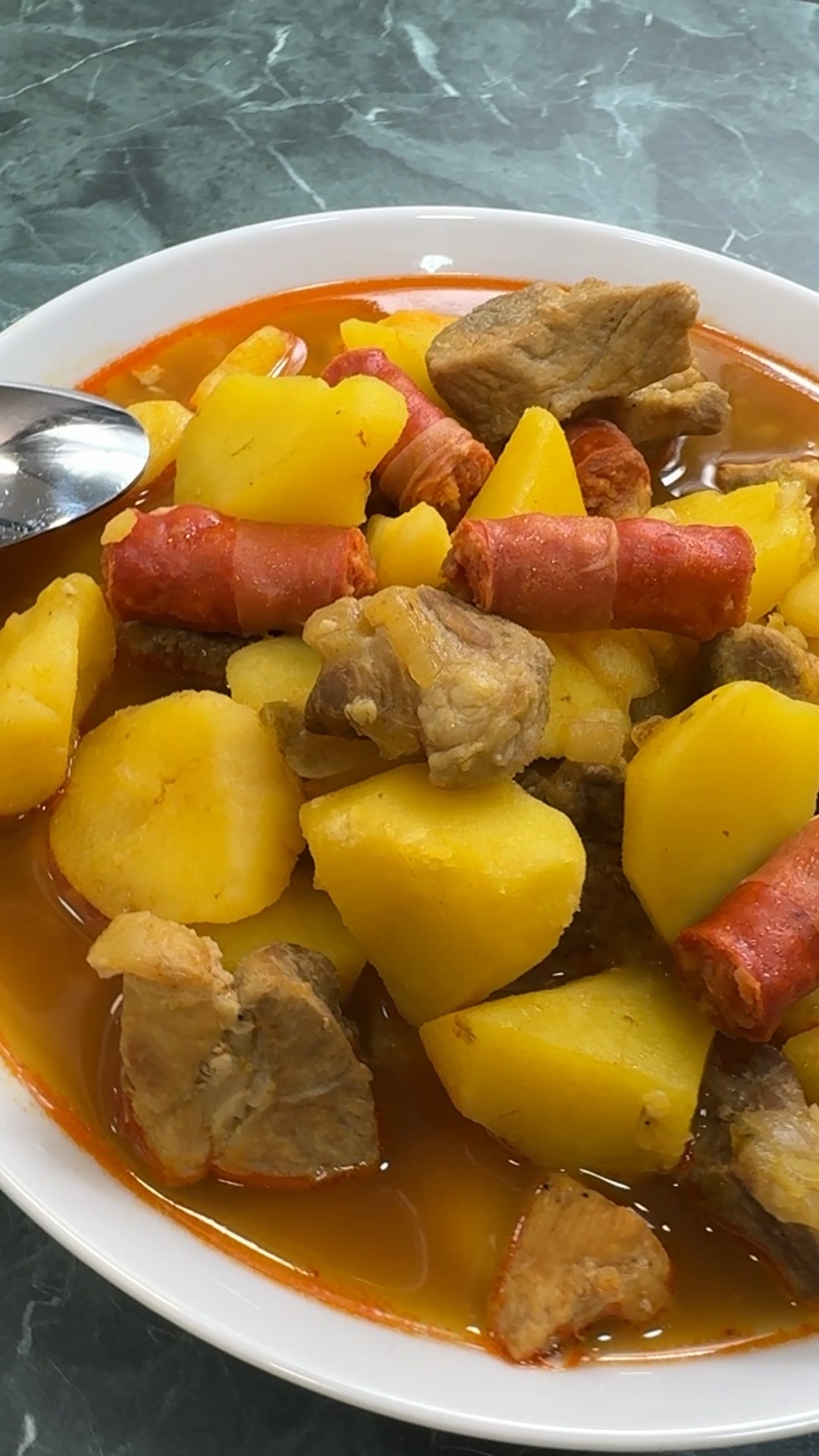 Patatas Guisadas con Carne Fácil y Rápido 😋👍 #shorts – YouTube
