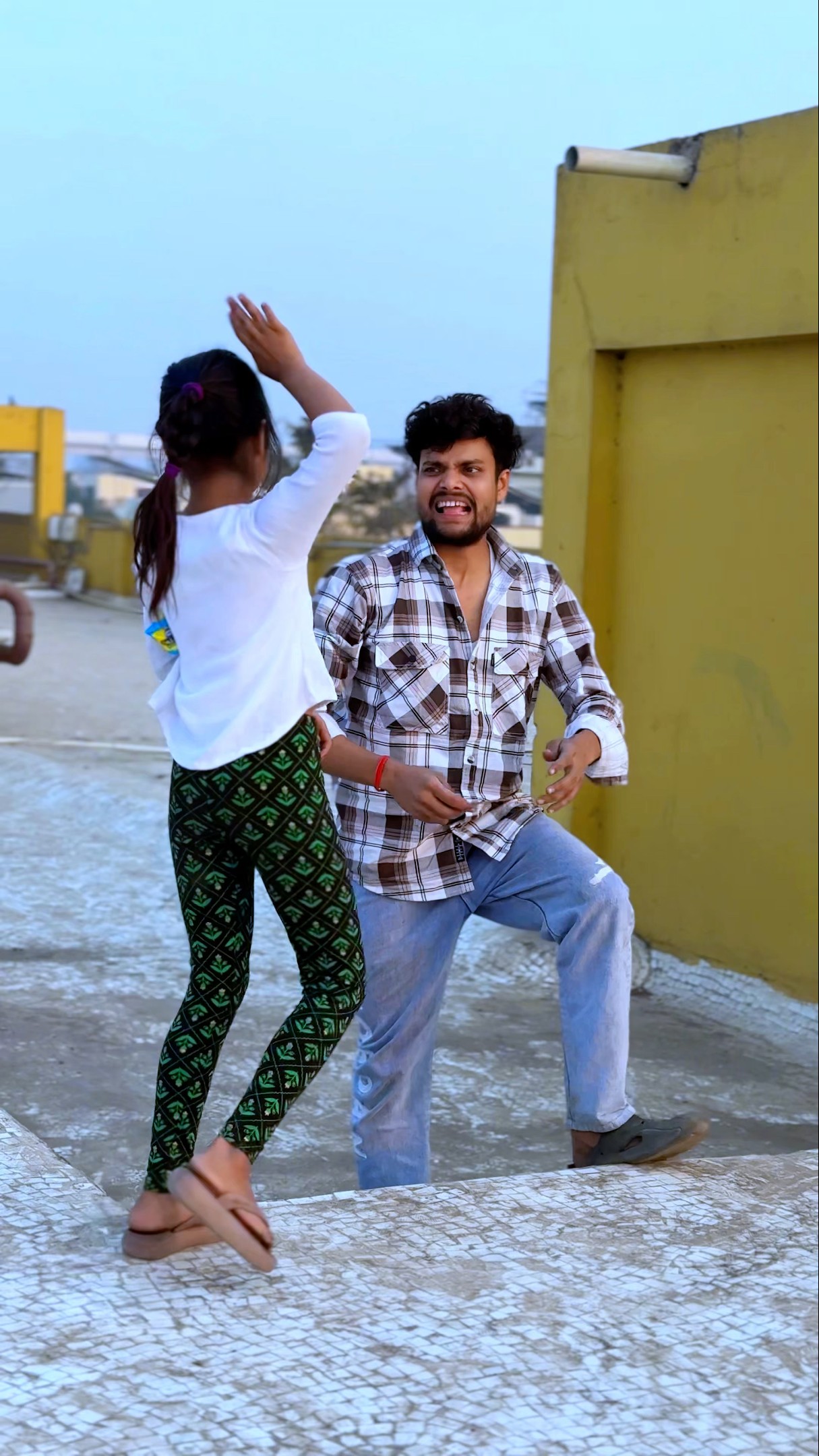 Tag your sister || Rishikeshactor #shorts #shortsfeed #kitefestival #sister #brother #funny #comedy – YouTube