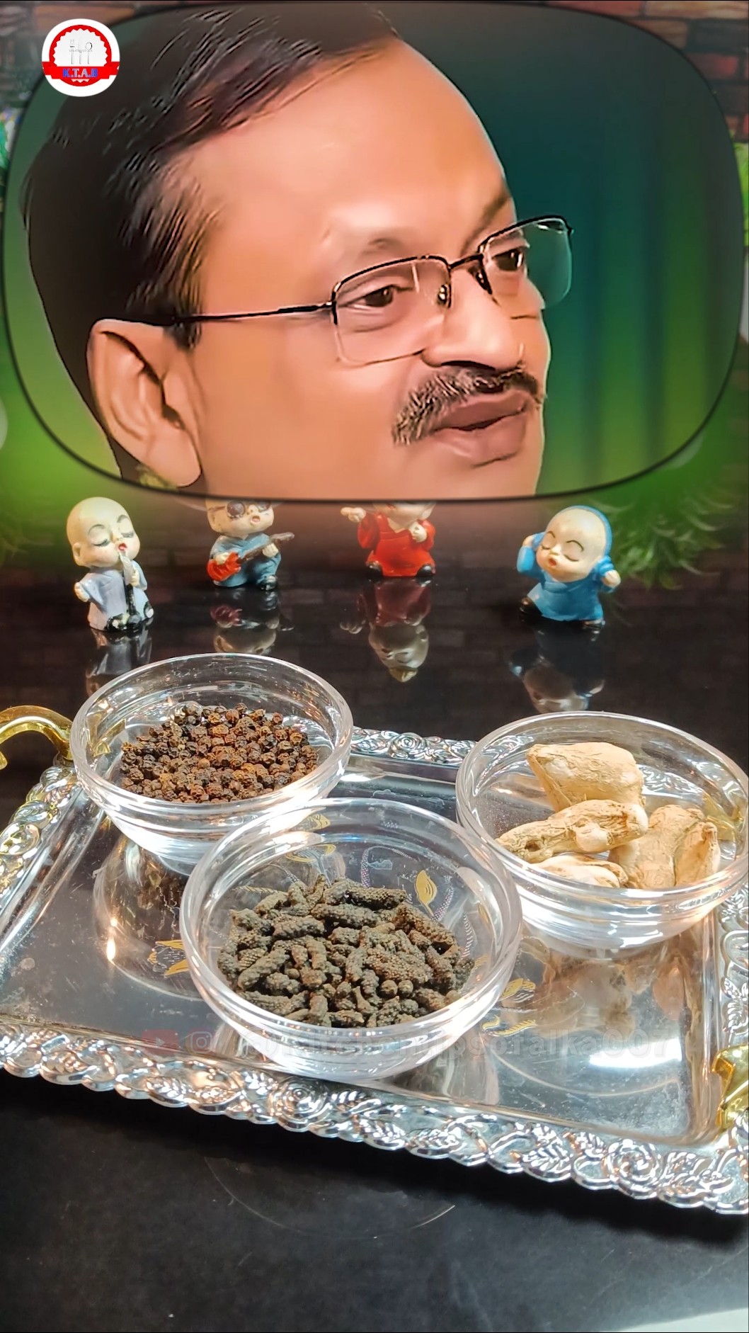 Glowing Skin Remedy at Home By Subhash Goyal #shorts #skincare #glowingskin #celebrityrecipe – YouTube