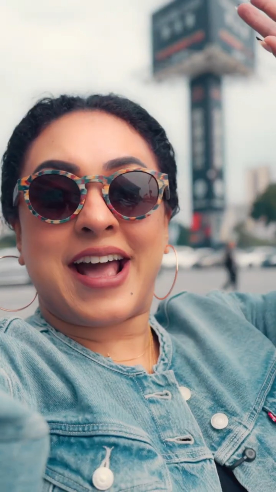 Exploring China 🇨🇳 #shorts #pearlemaaney #srinisharavind #chinavlog – YouTube