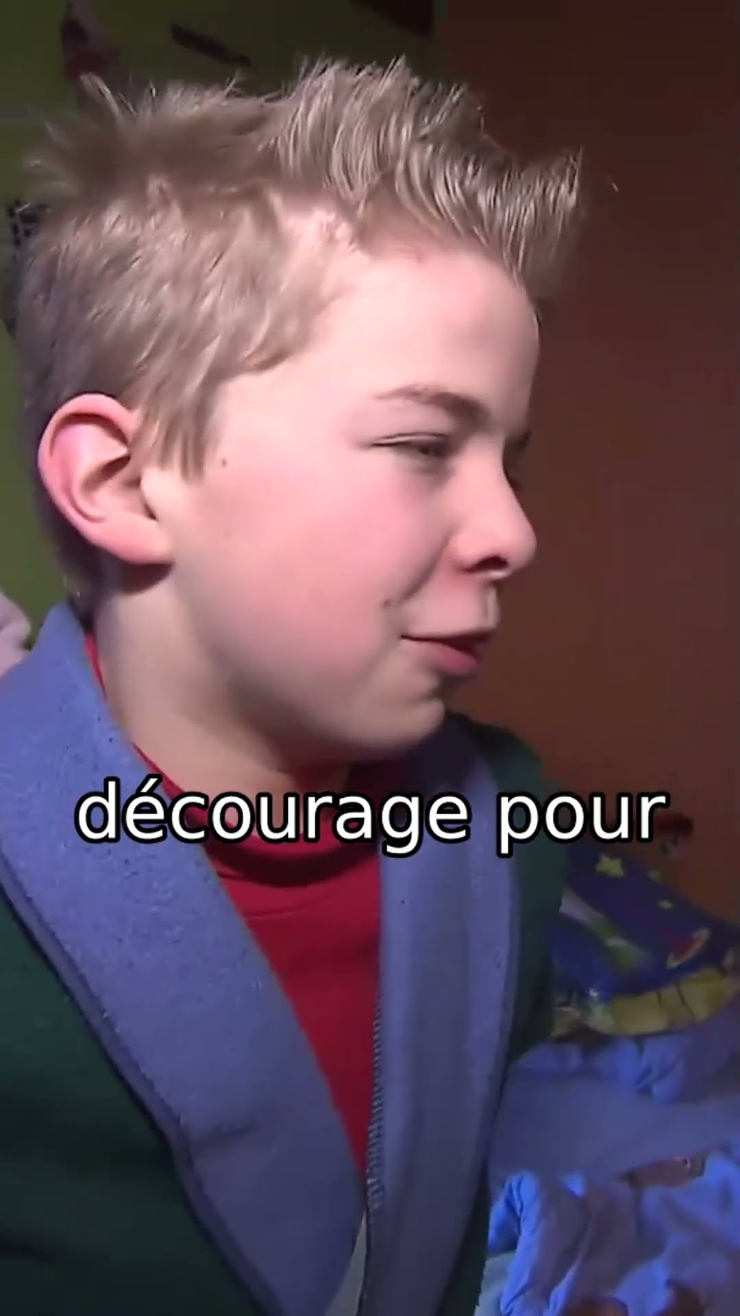 Sans chauffage, il dort dans une chambre à 3 degrés #shorts – YouTube