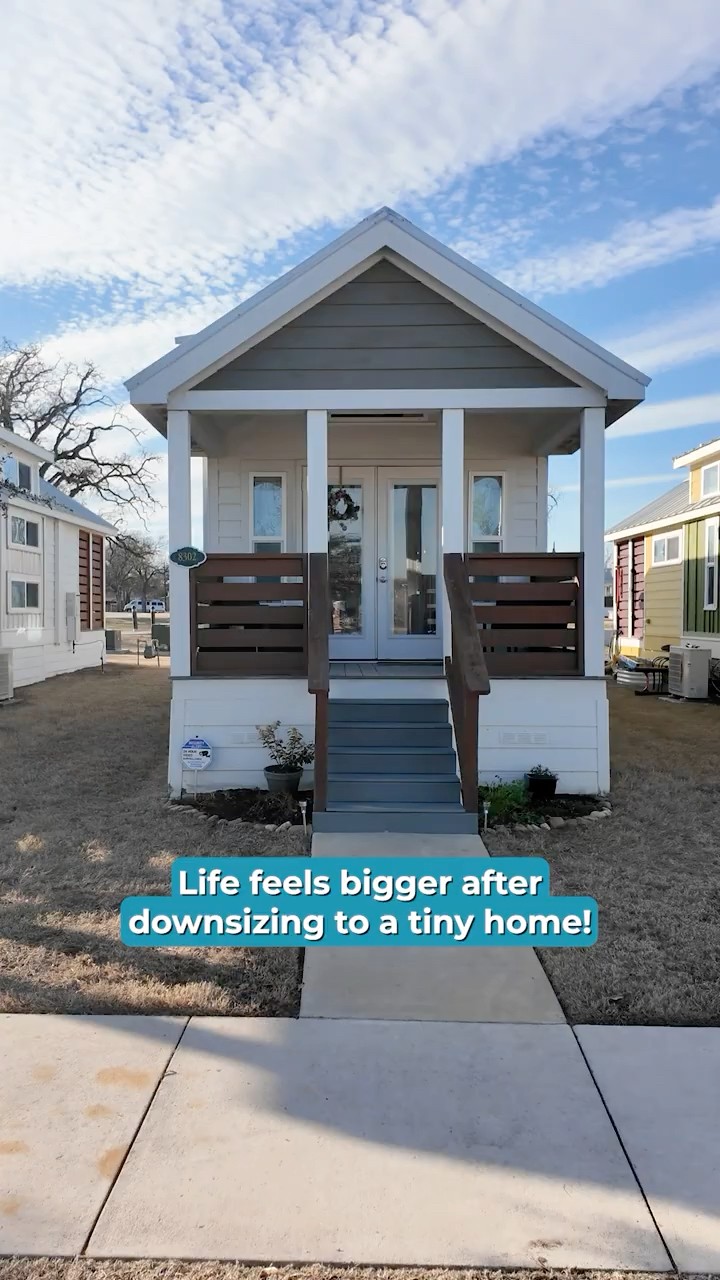 Downsizing was the best choice she ever made! #shorts – YouTube