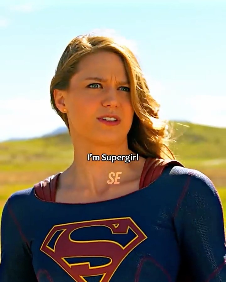 Supergirl is saved by The Flash #shorts – YouTube