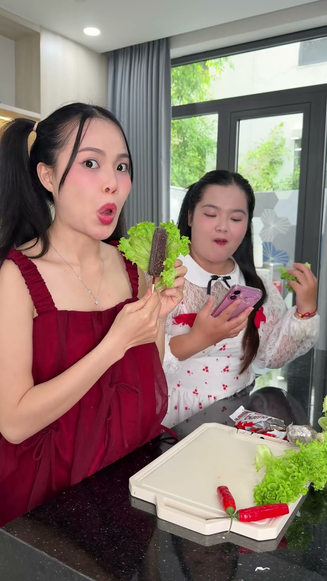 Vegetable Eating Prank 🤢 #funny #shorts – YouTube
